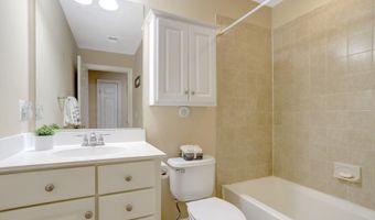 4694 HELEN WINTER Ter, Alexandria, VA 22312