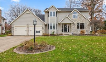 886 W Martin Ave, Amherst, OH 44001