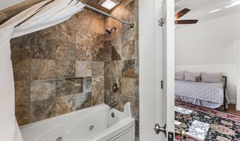 234 CREEK Rd, Afton, VA 22920