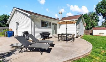 375 Novara Dr, Ballwin, MO 63021