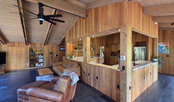 705 OHIO Ave NE, Bandon, OR 97411