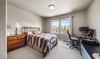 2951 NE Dogwood Dr, Bend, OR 97701