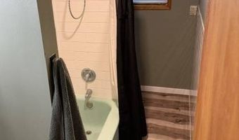 607 L St, Aurora, NE 68818