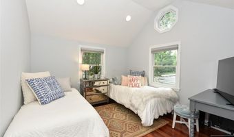 110 Mallinson St, Allendale, NJ 07401