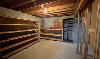 615 OMEGA Cir, Antigo, WI 54409