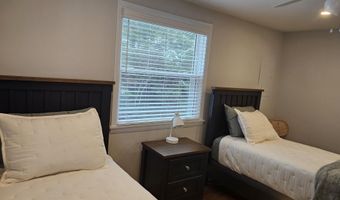 1330 Lake St 8, Bristol, NH 03222
