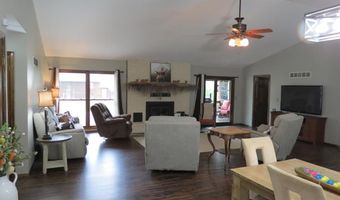 112 Riverside Dr, Arcadia, MO 63621