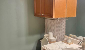 1213 E State St, Algona, IA 50511