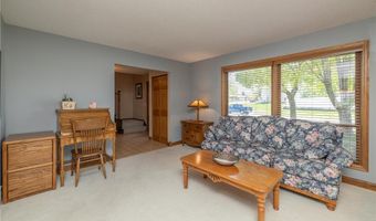 5999 139th St W, Apple Valley, MN 55124