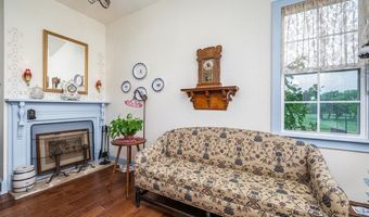 174 County Road 2690, Alvord, TX 76225