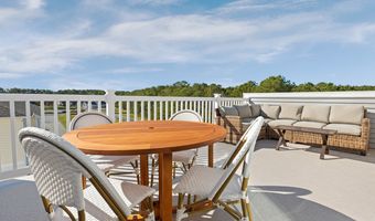 2102 Angelina Ln, Somers Point, NJ 08244