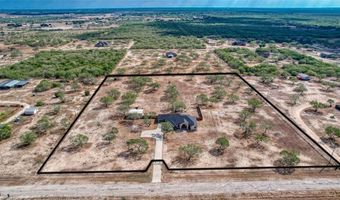 152 Summers Ln, Alice, TX 78332
