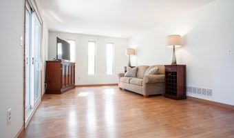 724 Hunters Run, Columbus, OH 43230
