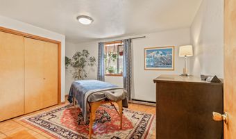 733 NW Saginaw Ave, Bend, OR 97703