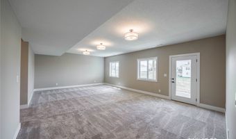 610 Ellis Cir, Adel, IA 50003