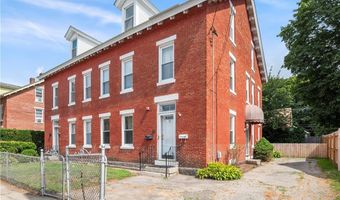 37 Main St, Cumberland, RI 02864