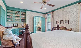 3826 Mississippi 18, Brandon, MS 39042