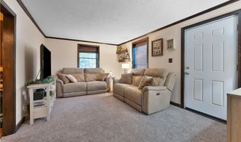 6370 Fairview Rd, Austintown, OH 44515