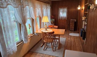 86 S MAIN St, Albion, PA 16401