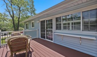 585 Golfwood Dr, Ballwin, MO 63021