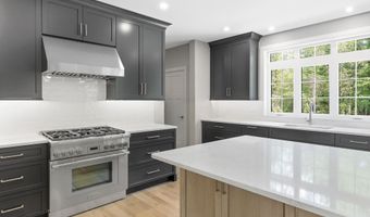 18 Grand Ave Lot 7, Bedford, NH 03110