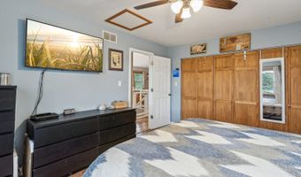40511 N Minena St, Antioch, IL 60002