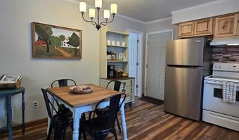 118 Rich Creek Rd, Ansted, WV 25812