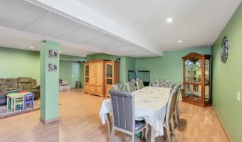 25 Cannonball Dr, Barnegat, NJ 08005