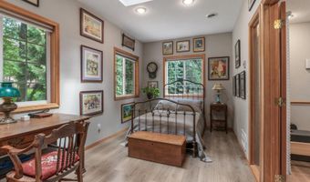 512 River Dr, Clark Fork, ID 83811