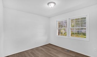 12113 ROUND TREE Ln, Bowie, MD 20715