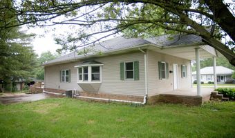 631 W 8th St, Bicknell, IN 47512
