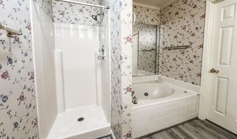 1534 CAMBRIDGE Pl, Anniston, AL 36207