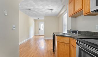 69 Hale St 1, Beverly, MA 01915
