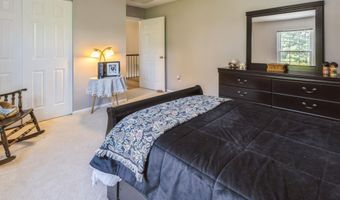 94 Georgetown Blvd, Barnegat, NJ 08005