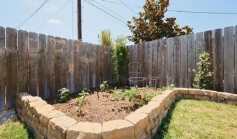 1713 Stewart St, Oceanside, CA 92054