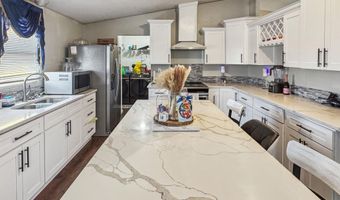 2411 Socorro Rd, Carlsbad, NM 88220