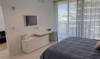 9940 W Bay Harbor Dr 4A-S, Bay Harbor Islands, FL 33154