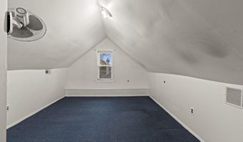 227 W GRAISBURY Ave, Audubon, NJ 08106