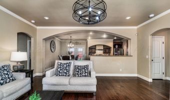 2100 SAVOY Dr, Amarillo, TX 79118
