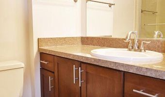 555 E William St 8H, Ann Arbor, MI 48104