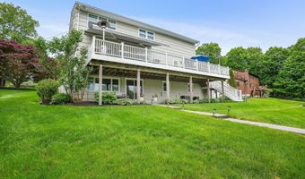27 E Gate Rd, Danbury, CT 06811