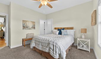 5039 W RED BARN Ct, Appleton, WI 54913