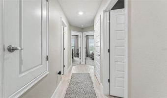 5280 TENNESSEE RIDGE Ct, Auburndale, FL 33823