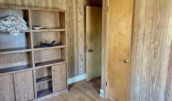 236 E Wyoming Ave, Absecon, NJ 08201