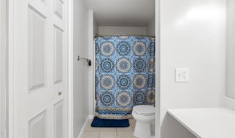65 SKUNK HILL Rd, Hopkinton, RI 02832