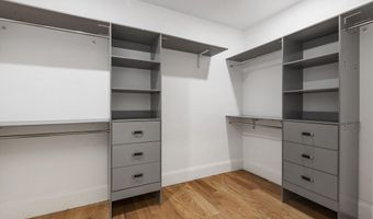 130 Zoar Ave, Attleboro, MA 02703
