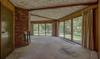 10788 US Highway 50, Aurora, IN 47001