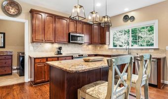 43276 JOHN DANFORTH Ct, Ashburn, VA 20147