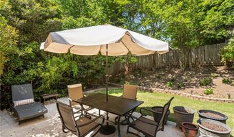 205 Weatherstone Xing, Woodstock, GA 30188