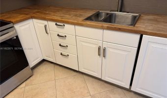 9500 W Bay Harbor Dr 7H, Bay Harbor Islands, FL 33154